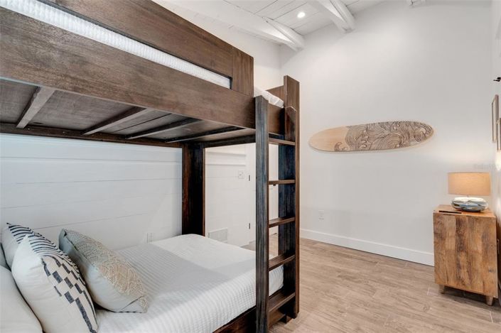 Image No.47-4 Bed Property for sale