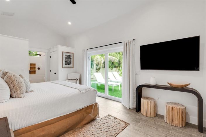 Image No.50-4 Bed Property for sale