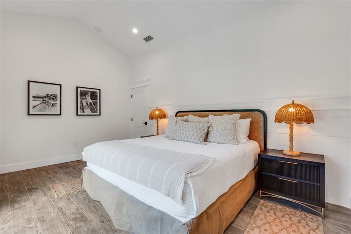 Image No.51-4 Bed Property for sale