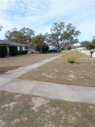 Image No.29-3 Bed Property for sale