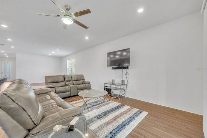 Image No.19-Propriété de 4 chambres à vendre à Clermont