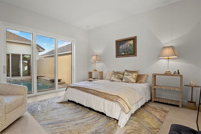 Image No.23-4 Bed Property for sale