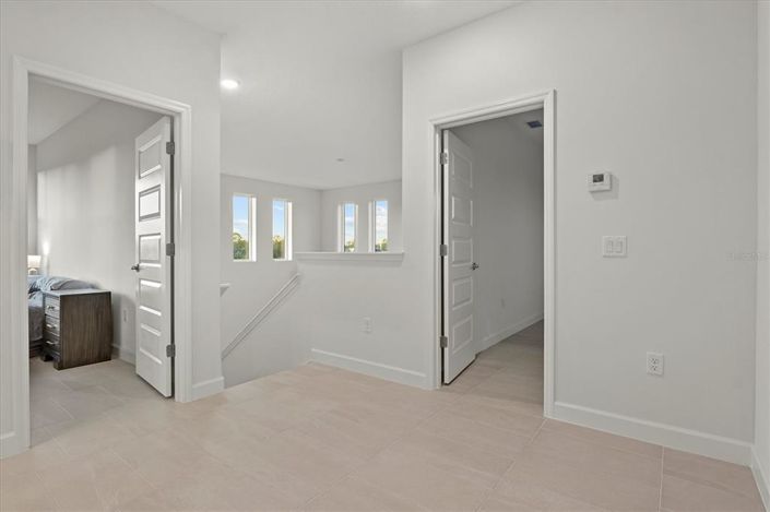 Image No.32-4 Bed Property for sale