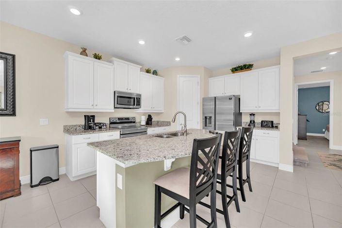 Image No.16-4 Bed Property for sale