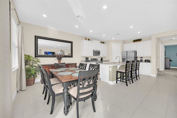 Image No.25-4 Bed Property for sale