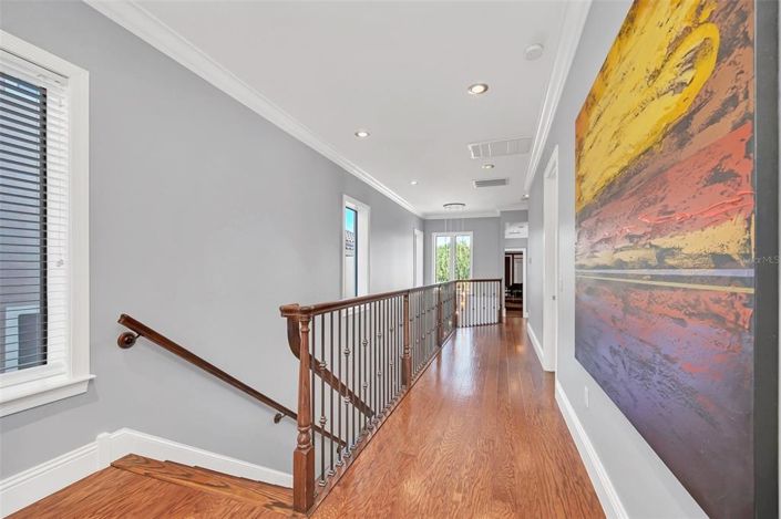 Image No.32-5 Bed Property for sale