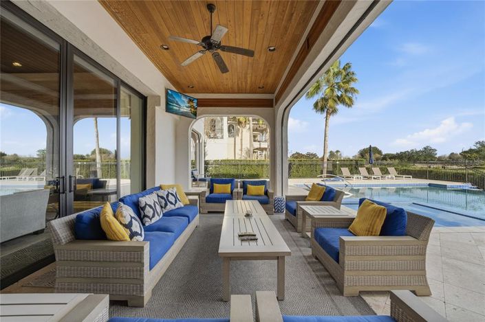 Image No.28-8 Bed Property for sale