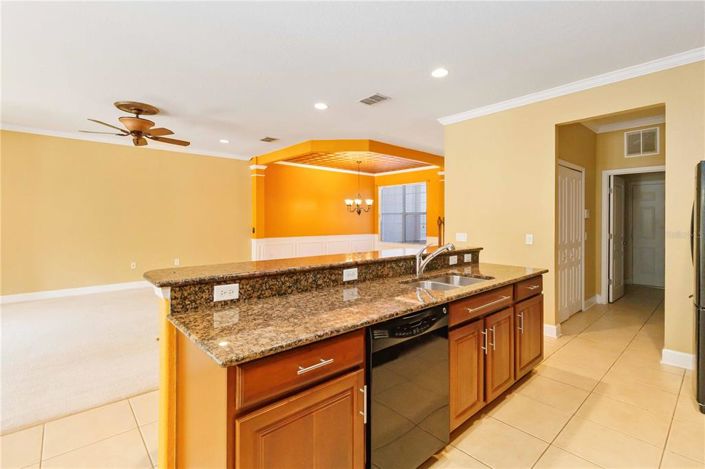 Image No.11-3 Bed Property for sale