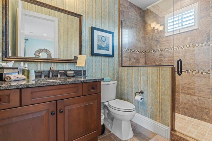 Image No.47-10 Bed Property for sale