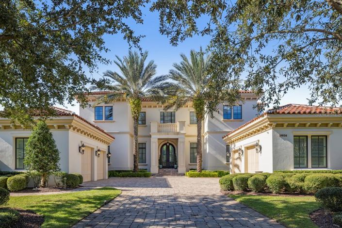 Image No.5-10 Bed Property for sale