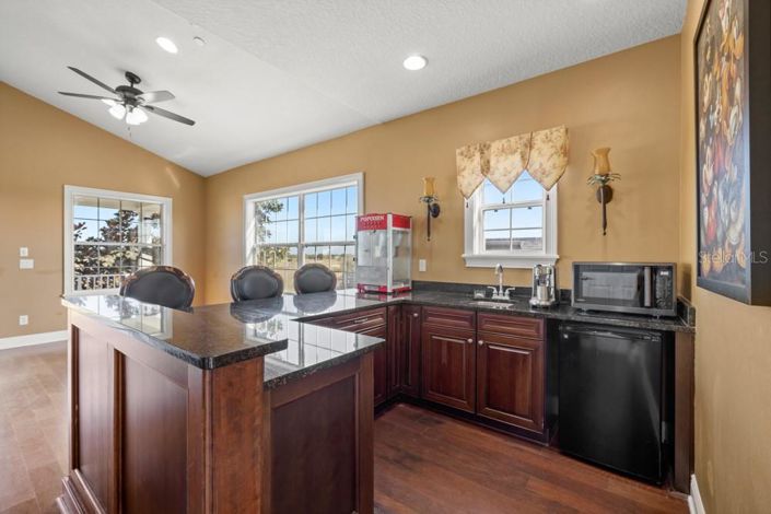 Image No.40-Propriété de 5 chambres à vendre à Reunion