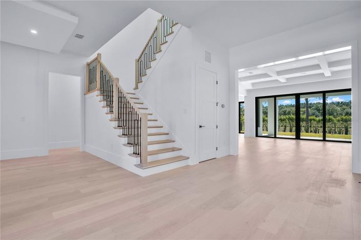 Image No.9-Propriété de 5 chambres à vendre à Orlando