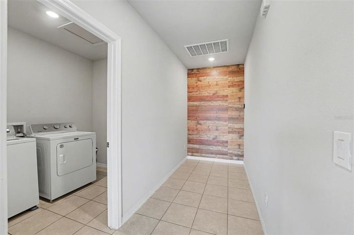 Image No.21-3 Bed Property for sale