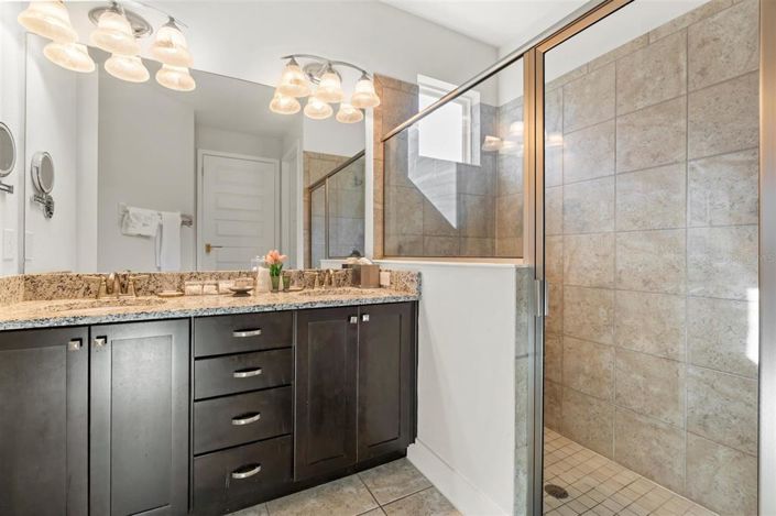 Image No.23-6 Bed Property for sale