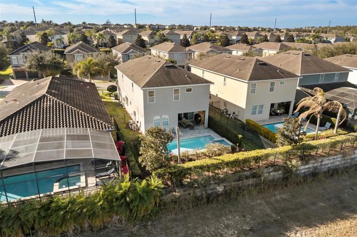 Image No.44-6 Bed Property for sale