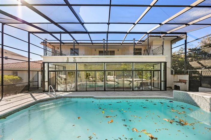 Image No.21-4 Bed Property for sale