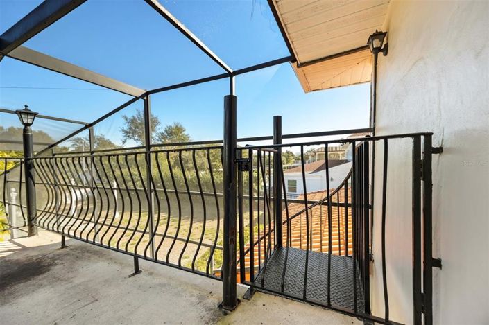 Image No.29-4 Bed Property for sale