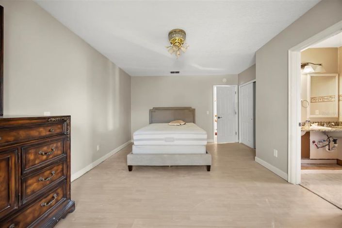 Image No.3-4 Bed Property for sale