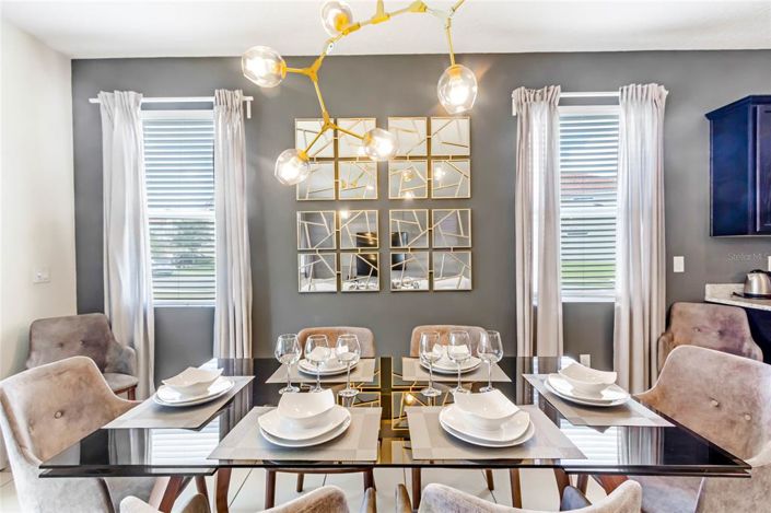 Image No.11-6 Bed Property for sale