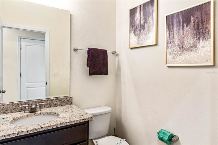 Image No.17-6 Bed Property for sale