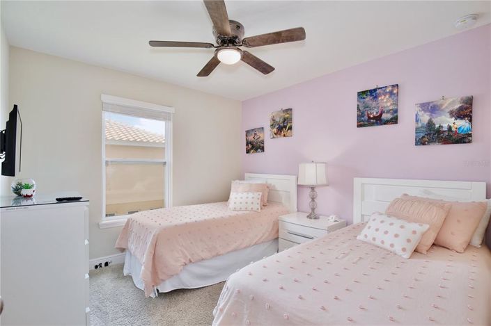 Image No.37-6 Bed Property for sale