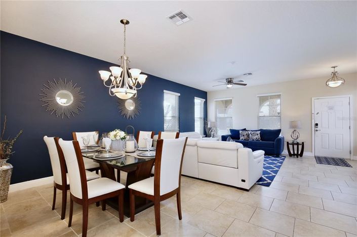 Image No.7-6 Bed Property for sale