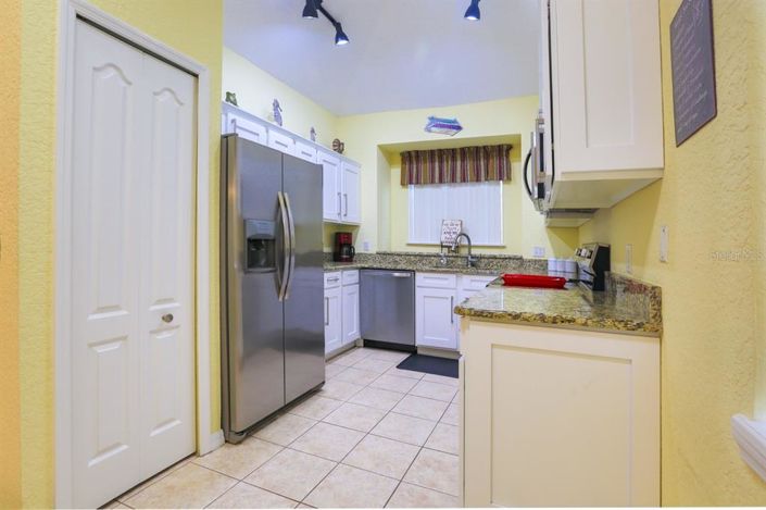 Image No.2-Propriété de 4 chambres à vendre à Clermont