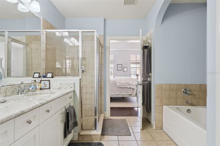 Image No.32-2 Bed Property for sale