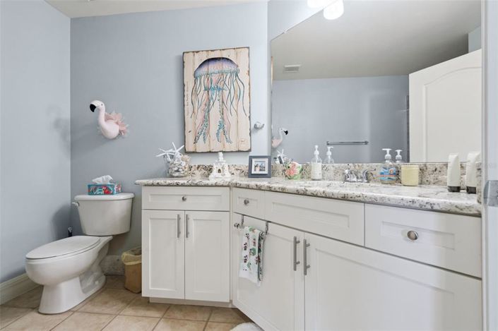 Image No.33-2 Bed Property for sale