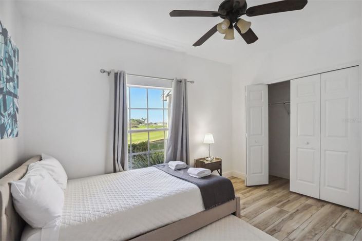 Image No.16-2 Bed Property for sale