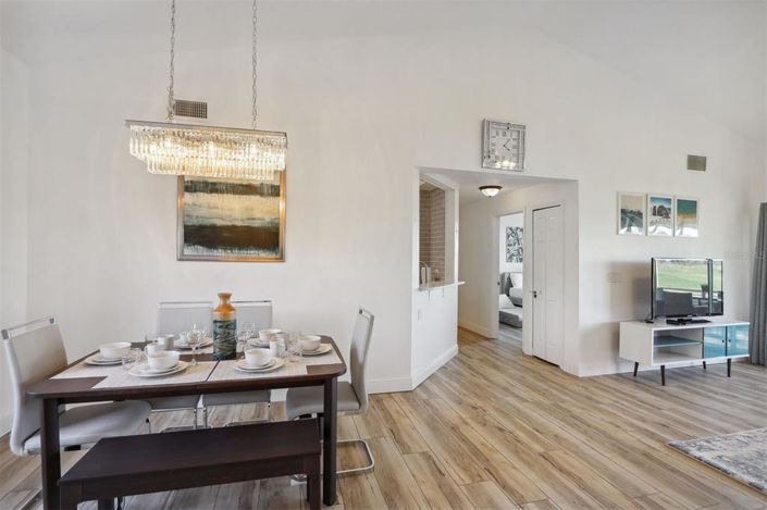 Image No.25-2 Bed Property for sale