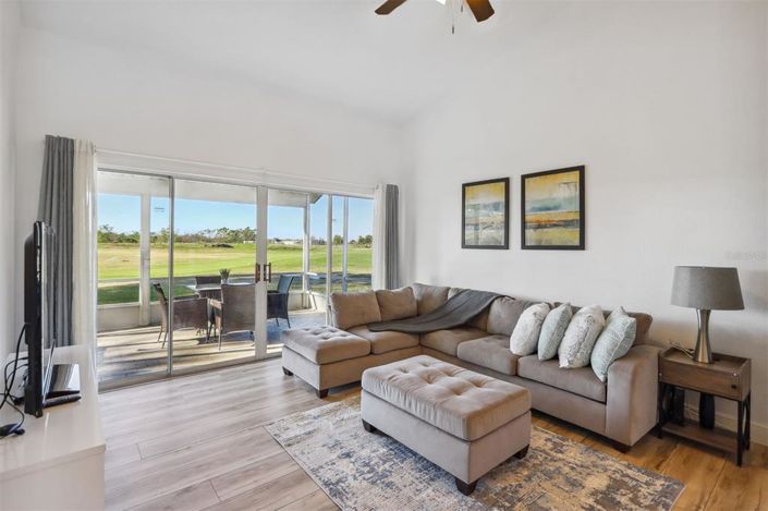 Image No.36-2 Bed Property for sale