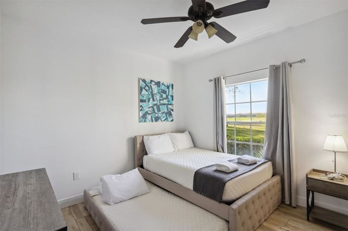 Image No.9-2 Bed Property for sale