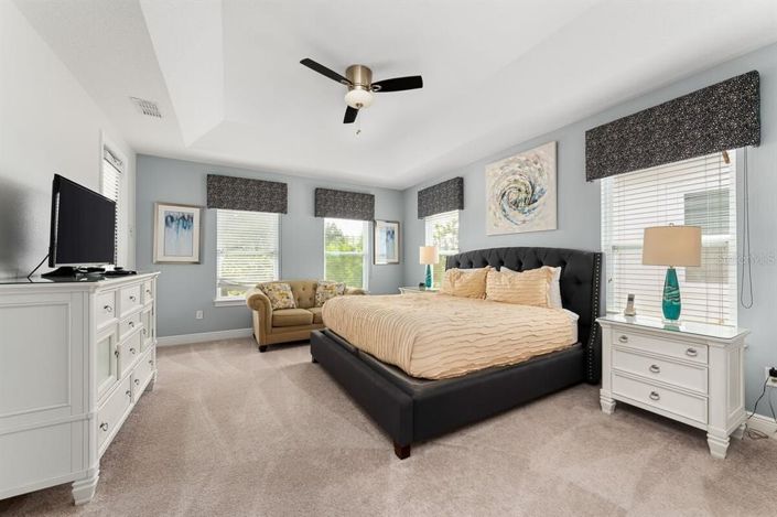 Image No.34-5 Bed Property for sale