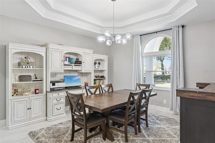 Image No.13-5 Bed Property for sale