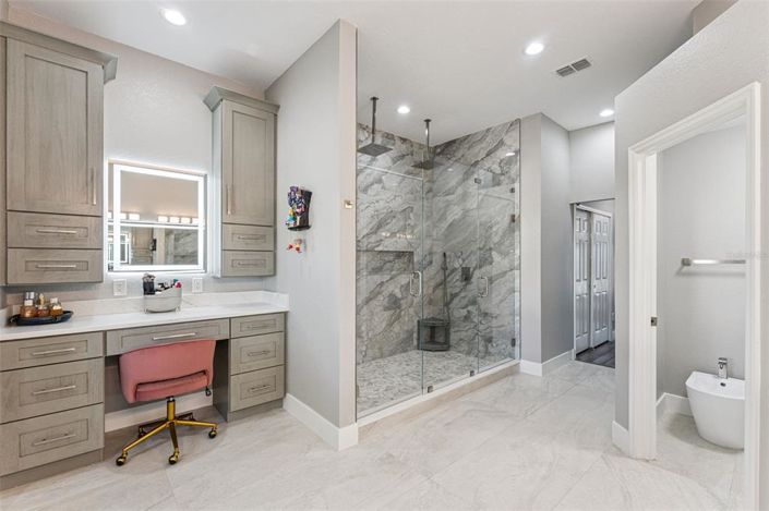 Image No.34-5 Bed Property for sale