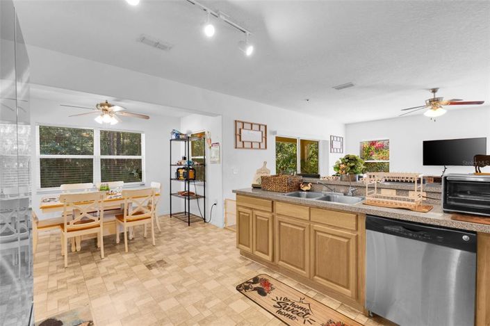 Image No.18-5 Bed Property for sale