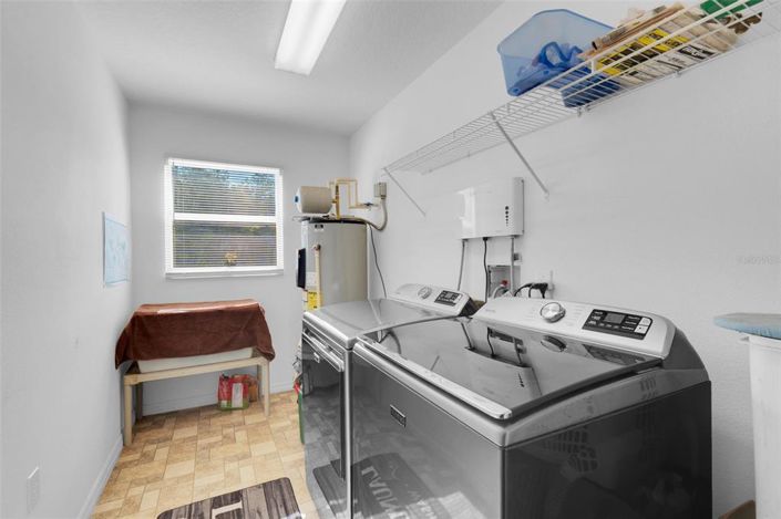 Image No.22-5 Bed Property for sale