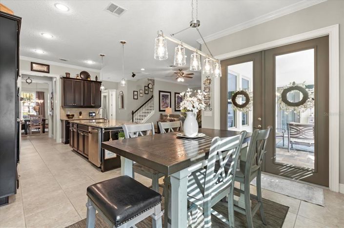 Image No.19-7 Bed Property for sale