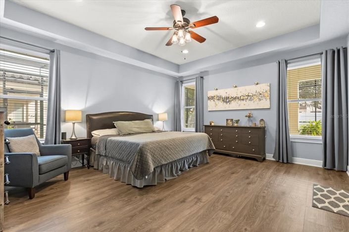 Image No.21-7 Bed Property for sale