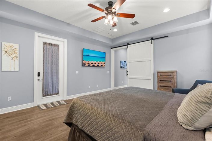 Image No.22-7 Bed Property for sale