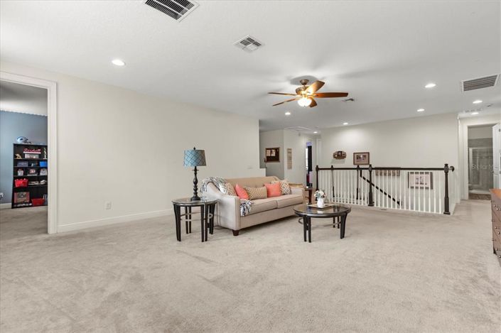 Image No.31-7 Bed Property for sale