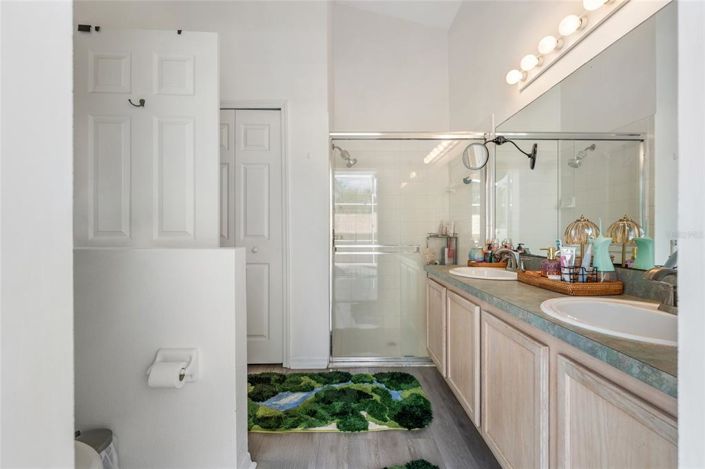 Image No.16-3 Bed Property for sale