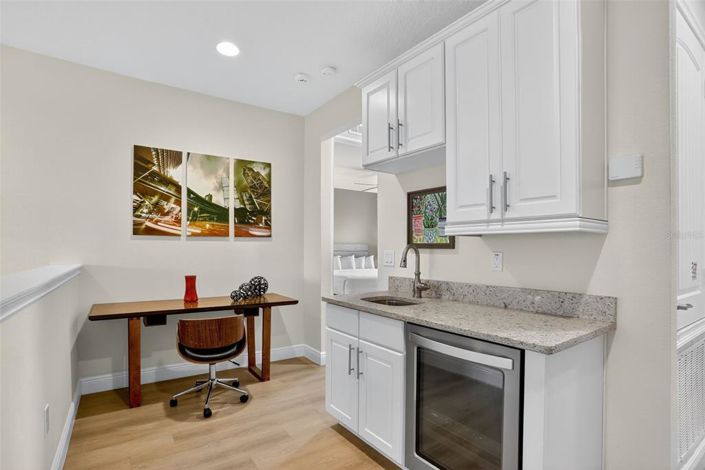 Image No.33-8 Bed Property for sale