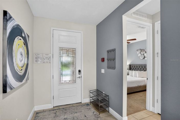 Image No.4-8 Bed Property for sale