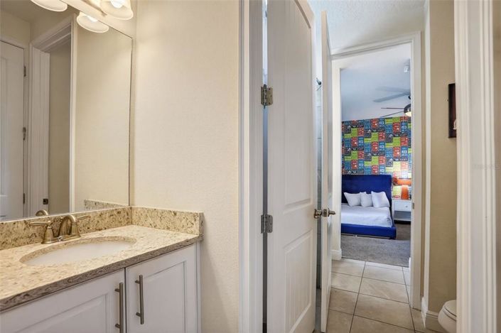 Image No.47-8 Bed Property for sale