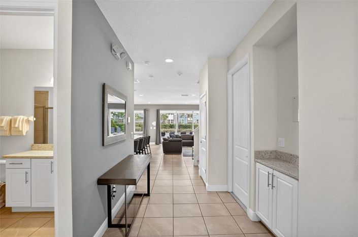 Image No.5-8 Bed Property for sale