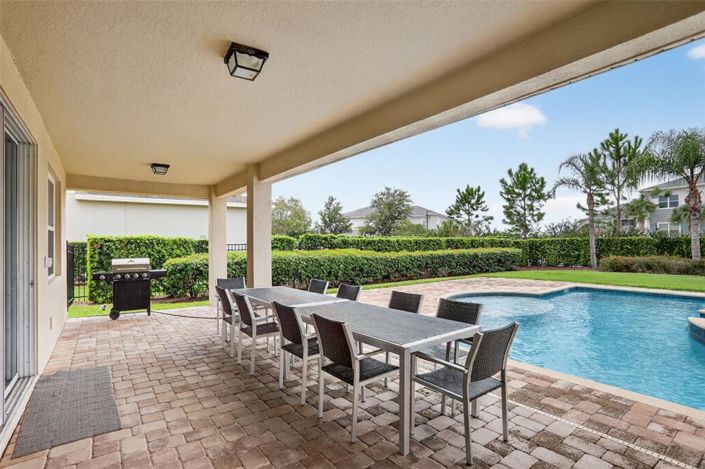 Image No.51-8 Bed Property for sale