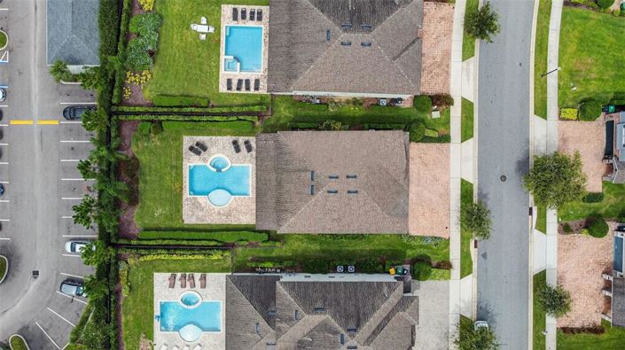 Image No.54-8 Bed Property for sale