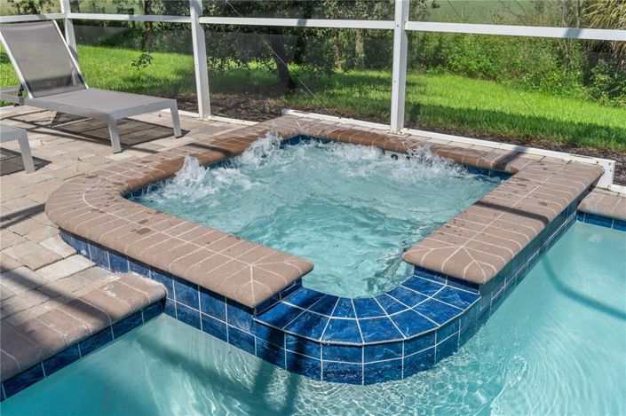 Image No.40-8 Bed Property for sale